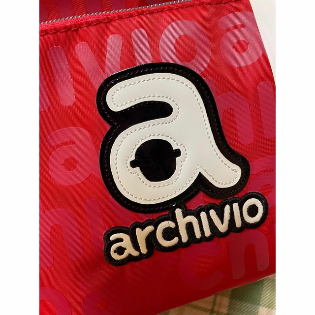 超美品★archivio★収納抜群★ロゴ★カートバッグ★赤色