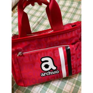 アルチビオ(archivio)の超美品★archivio★収納抜群★ロゴ★カートバッグ★赤色(バッグ)