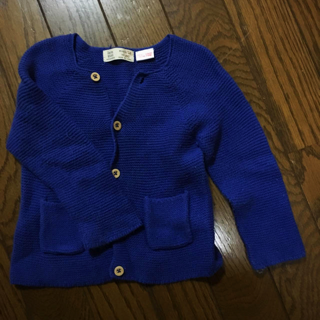 ZARA(ザラ)のzaramini ブルーカーディガン 80cm キッズ/ベビー/マタニティのベビー服(~85cm)(カーディガン/ボレロ)の商品写真