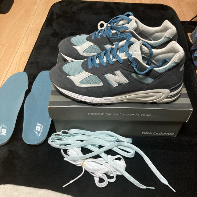 New Balance(ニューバランス)の美中古　ニューバランス　kith別注　M990KT2 30cm メンズの靴/シューズ(スニーカー)の商品写真