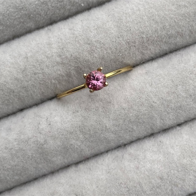 残り1点。　Rose pink ring … Malaya Garnet