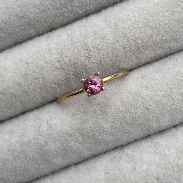 残り1点。　Rose pink ring … Malaya Garnet 1