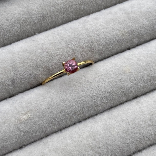 残り1点。　Rose pink ring … Malaya Garnet 3