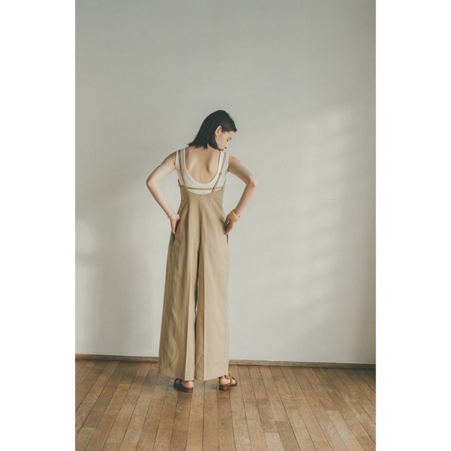 CLANE - CLANE新品☆ROUND CUT LOOSE ALL IN ONEベージュ0の通販 CLANE - CLANE新品☆ROUND CUT LOOSE ALL IN ONEベージュ0の通販