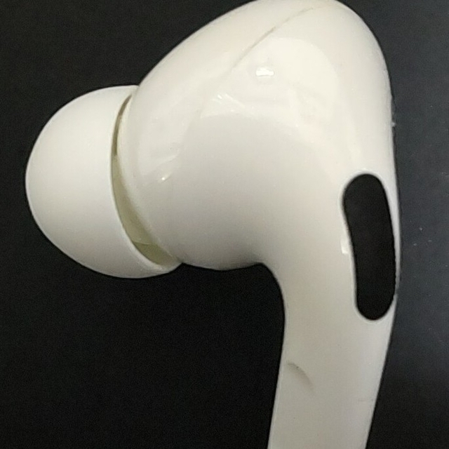 AirPods Pro MWP22J/A イヤホン 左耳 のみ 片耳 A2084