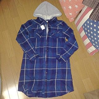 レイカズン(RayCassin)の新品☆パーカー付きロングシャツ☆ひまわり様専用♡(シャツ/ブラウス(長袖/七分))