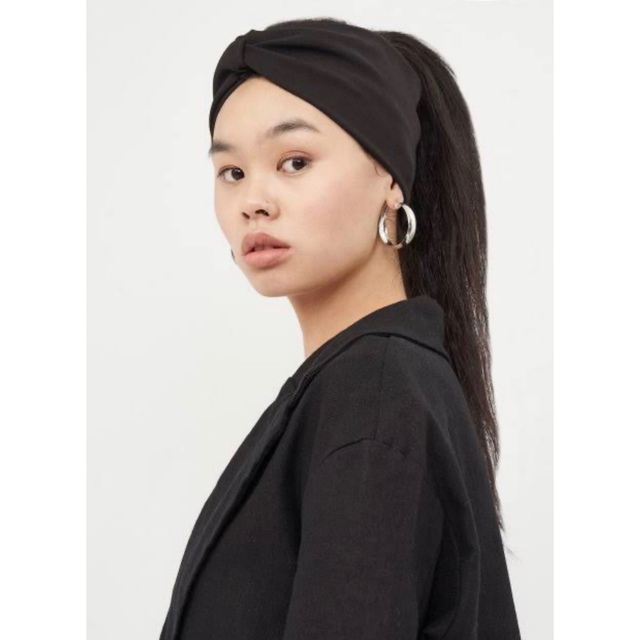 ZARA(ザラ)のヘアバンド レディースのヘアアクセサリー(ヘアバンド)の商品写真