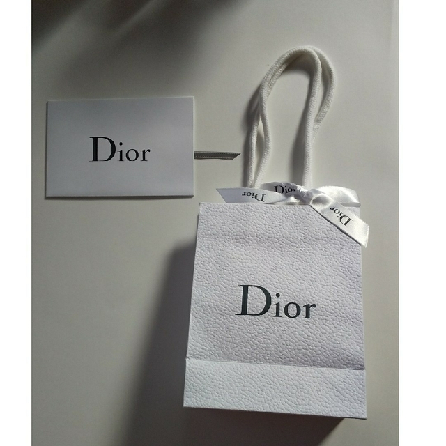Dior(ディオール)のDior　ショップ袋　手提げ袋リボン付　メッセージカード入れ レディースのバッグ(ショップ袋)の商品写真
