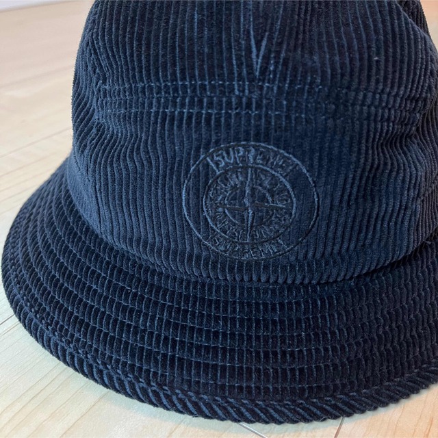 STONE ISLAND(ストーンアイランド)のSupreme Stone Island Corduroy Crusher メンズの帽子(ハット)の商品写真