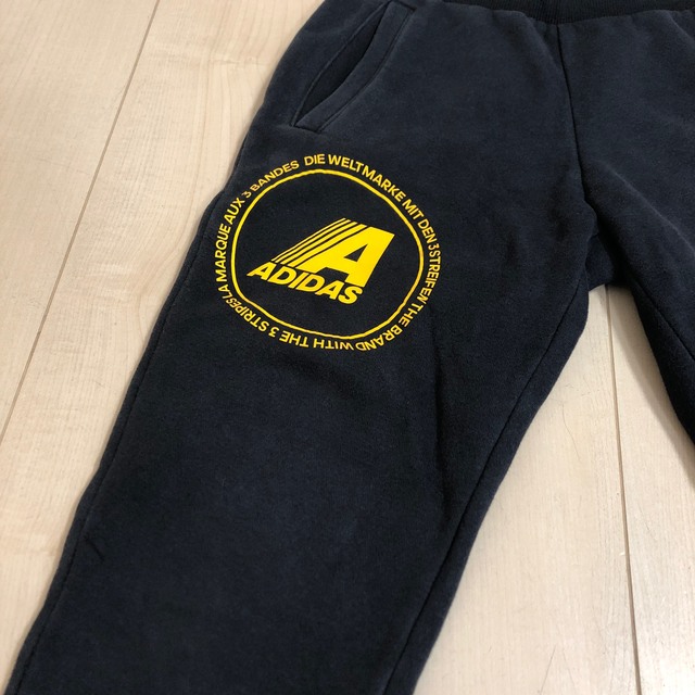 adidas(アディダス)の専用　adidas スウェットパンツ　130cm キッズ/ベビー/マタニティのキッズ服男の子用(90cm~)(パンツ/スパッツ)の商品写真