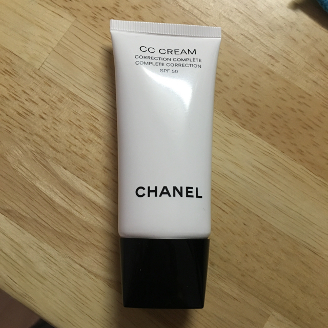 CHANEL(シャネル)の【CHANEL】CC CREAM SPF 50 コスメ/美容のベースメイク/化粧品(BBクリーム)の商品写真
