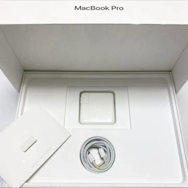 Mac (Apple)(マック)のMacBook Pro 13インチ 8GB 256GB 2016 スペースグレイ スマホ/家電/カメラのPC/タブレット(ノートPC)の商品写真