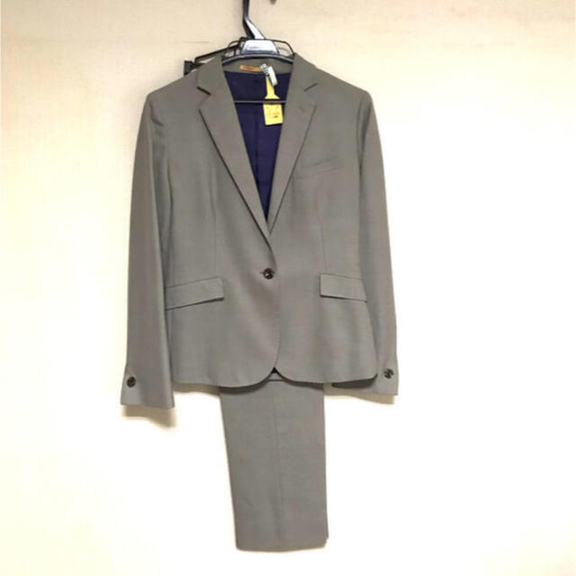 yunnさま専用　スーツ　2着 レディースのフォーマル/ドレス(スーツ)の商品写真