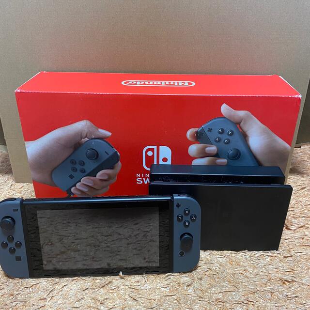 Nintendo Switch(ニンテンドースイッチ)のNintendo Switch Joy-Con(L)/(R) グレー 本体 エンタメ/ホビーのゲームソフト/ゲーム機本体(家庭用ゲーム機本体)の商品写真