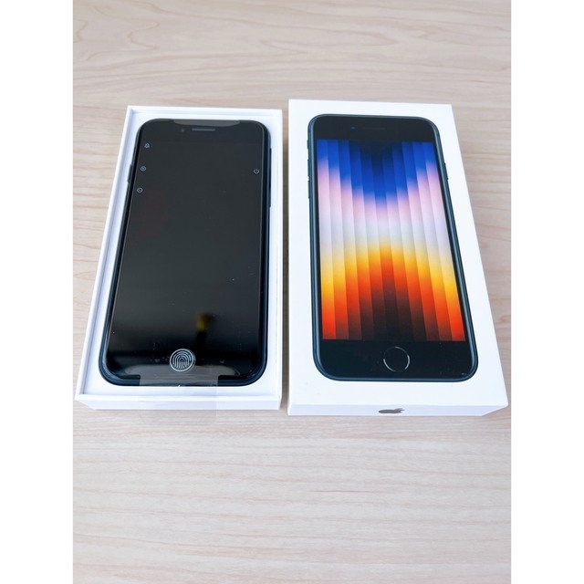 Apple - iPhone SE 第3世代 ミッドナイト64GB 新品の通販 by mika's