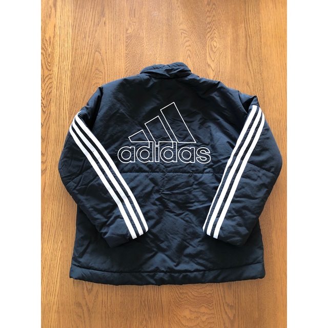 adidas(アディダス)のadidas アウター キッズ/ベビー/マタニティのキッズ服男の子用(90cm~)(ジャケット/上着)の商品写真