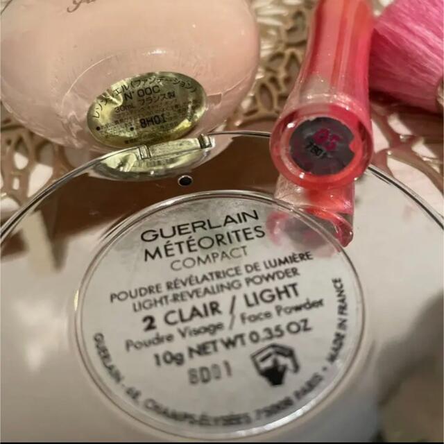 GUERLAIN ファンデーション、パウダー、リップセット