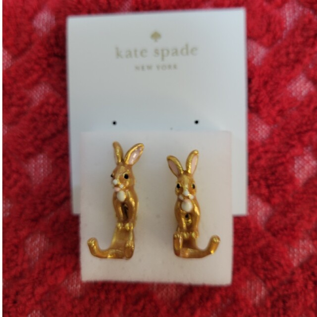 kate spade new york(ケイトスペードニューヨーク)の使用品☆　ケイト・スペードうさぎピアス レディースのアクセサリー(ピアス)の商品写真