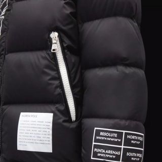 MONCLER - ○新品/正規品○ MONCLER Larm 袖ロゴ フード ダウンジャの