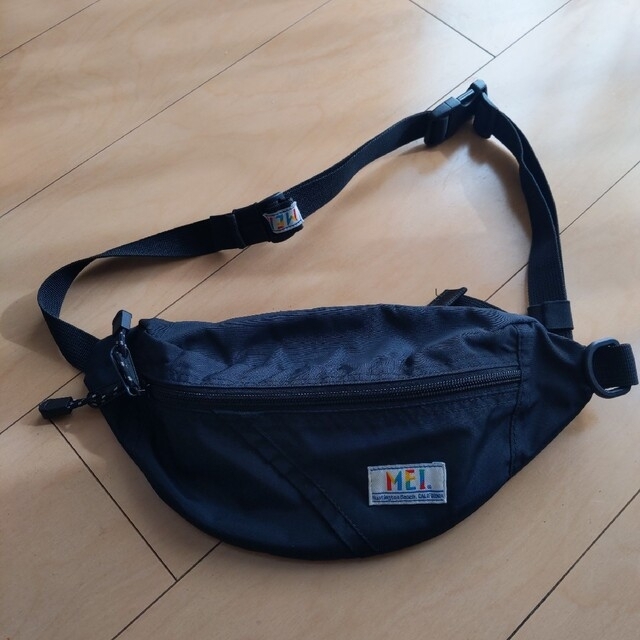 MEI(メイ)の【MEI】ボディバッグ　グローバルワーク メンズのバッグ(ショルダーバッグ)の商品写真