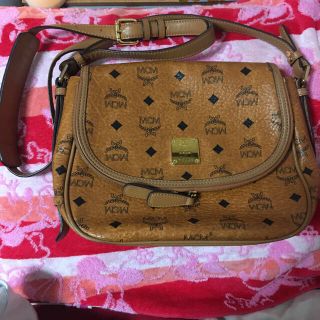 エムシーエム(MCM)のMCM ショルダーバッグ(ショルダーバッグ)