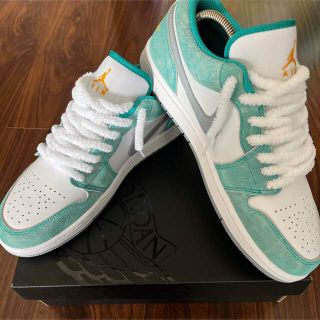 ナイキ(NIKE)のNike Air Jordan 1 Low SE Emerald 26.5(スニーカー)