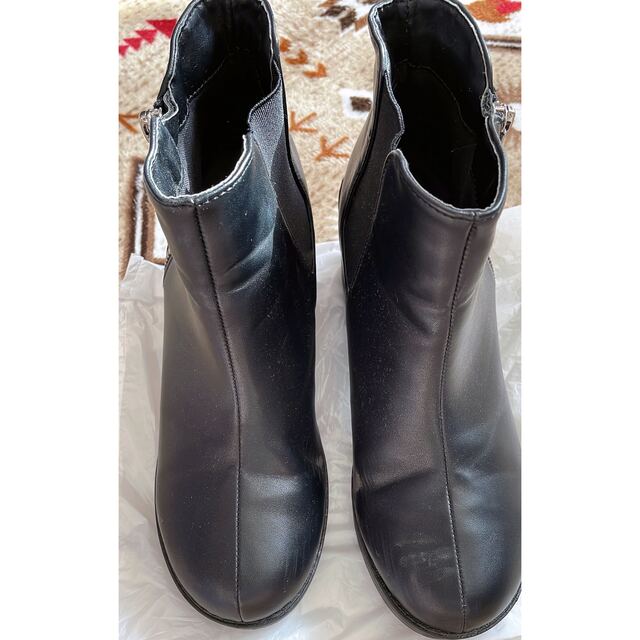 repipi armario(レピピアルマリオ)のrepipi armario ショートブーツ Lサイズ キッズ/ベビー/マタニティのキッズ靴/シューズ(15cm~)(ブーツ)の商品写真