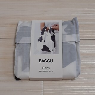バグゥ(BAGGU)のBAGGU バグー Baby エコバッグ 牛柄 cow(エコバッグ)