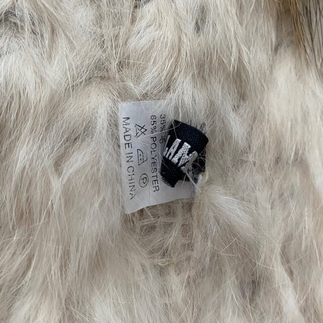 LAMIA(ラミア)のLAMIA ラビットファーベスト レディースのジャケット/アウター(毛皮/ファーコート)の商品写真