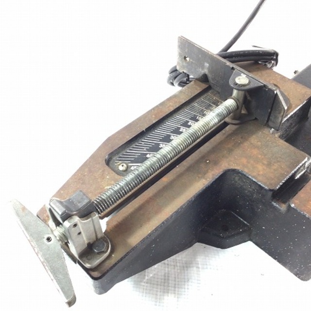 Makita - ☆中古品☆makita マキタ 100V ポータブルバンドソー Makita - ☆中古品☆makita マキタ 100V ポータブルバンドソー