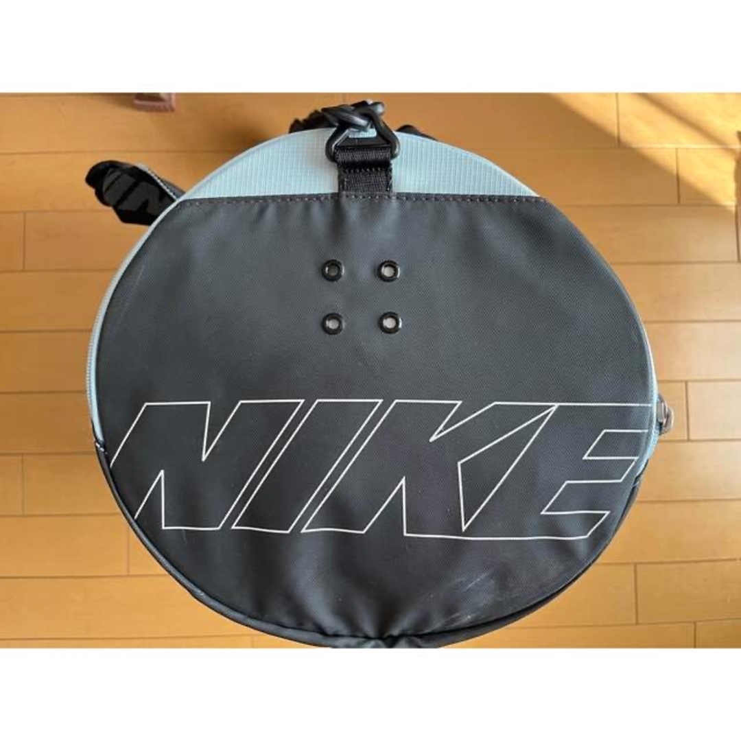 NIKE(ナイキ)のナイキ　ボストンバッグ メンズのバッグ(ボストンバッグ)の商品写真
