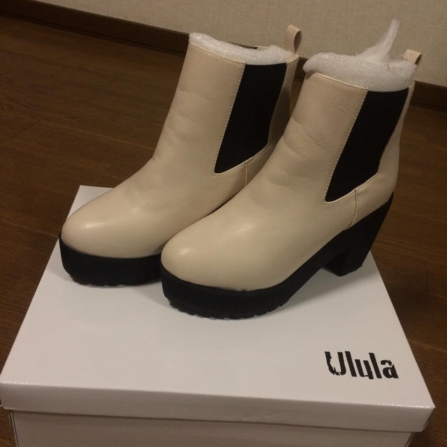 Ulula(ウルラ)のUlulaラバーブーツ レディースの靴/シューズ(ブーツ)の商品写真