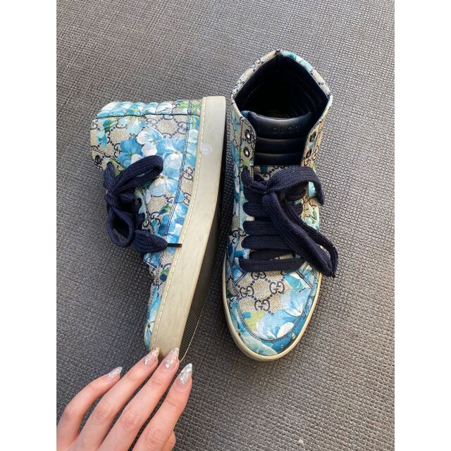 GUCCI ブルームス ハイカットスニーカー