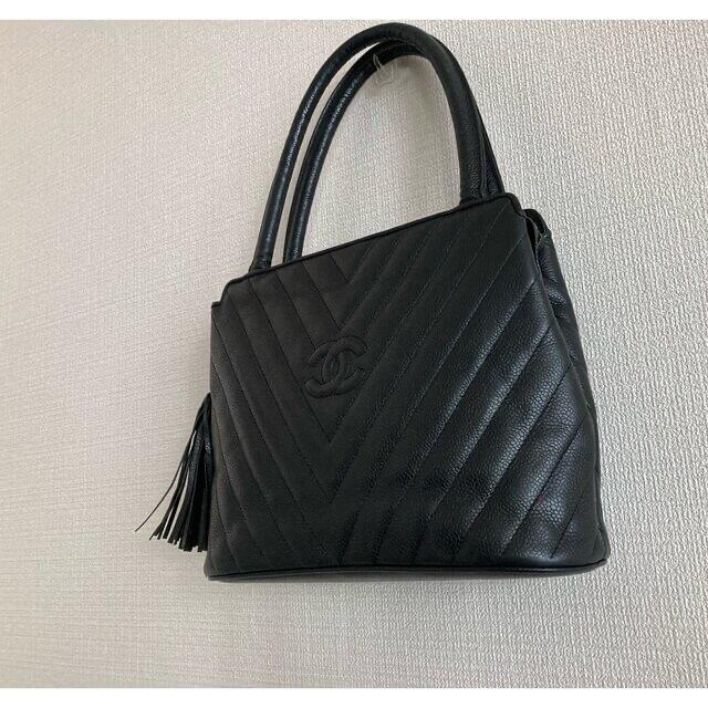 CHANEL(シャネル)のとね様専用♡シャネル　シェブロンステッチ　キャビアスキン　ハンドバッグ レディースのバッグ(ショルダーバッグ)の商品写真