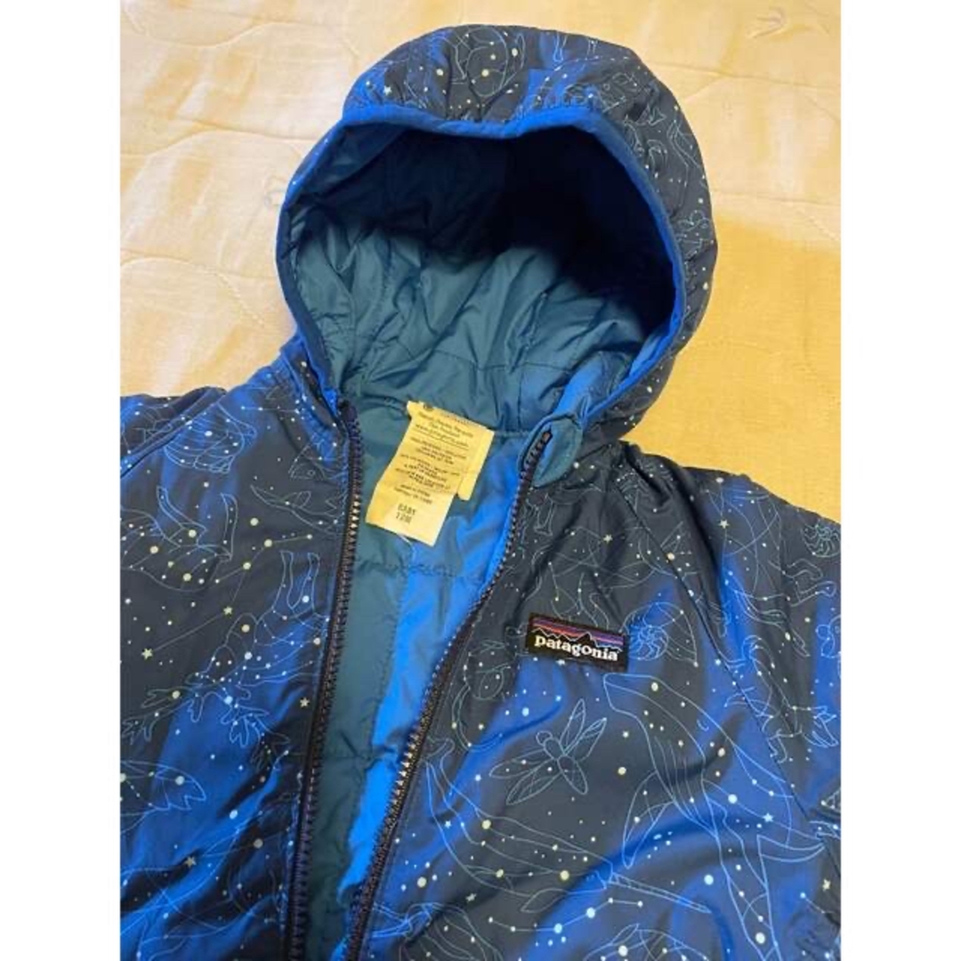 patagonia(パタゴニア)のPatagonia リバーシブルアウター美品 キッズ/ベビー/マタニティのベビー服(~85cm)(ジャケット/コート)の商品写真