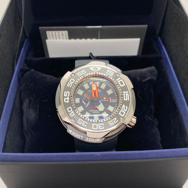 素晴らしい外見 CITIZEN - CITIZEN PROMASTER BN7020-09E 腕時計
