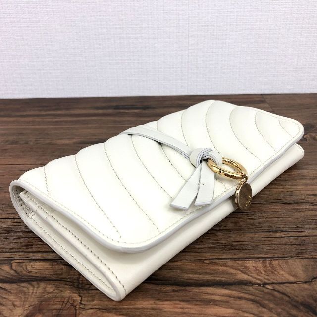 未使用品 Chloe 長財布 ホワイト 箱付き 199 - 長財布