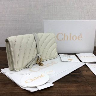 クロエ 財布(レディース)（ホワイト/白色系）の通販 56点 | Chloeの