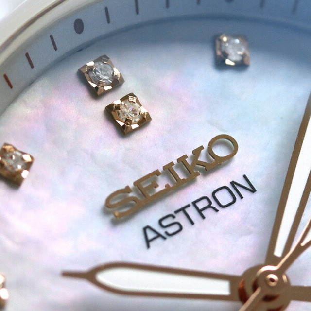 定番のお歳暮＆冬ギフト SEIKO - ホワイトシェルxシルバー/ピンクゴールド STXD011SEIKO GPS電波ソーラー（3X22） 3Xシリーズ グローバルライン アストロン 腕時計 セイコー 腕時計 7