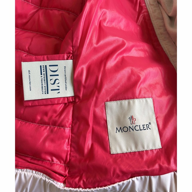 MONCLER(モンクレール)の【MONCLER モンクレール】キッズ　ガールズ　ダウン キッズ/ベビー/マタニティのキッズ服女の子用(90cm~)(ジャケット/上着)の商品写真