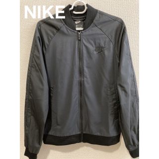 ナイキ(NIKE)のNIKE ナイキナイロンジャケット(ナイロンジャケット)