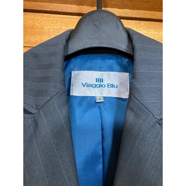 VIAGGIO BLU(ビアッジョブルー)のViaggio Blu  ビアッジョブルー スーツ セット　ストライプ　グレー レディースのフォーマル/ドレス(スーツ)の商品写真