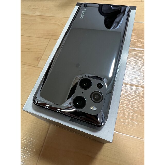 OPPO(オッポ)の中古 OPPO Find X3 Pro 256GB グロスブラック SIMフリー スマホ/家電/カメラのスマートフォン/携帯電話(スマートフォン本体)の商品写真