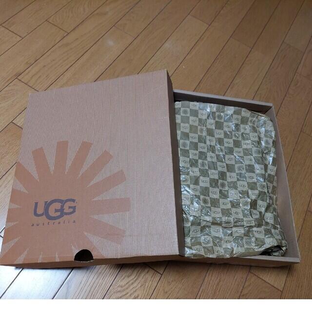 UGG(アグ)のアグ ムートンブーツ ネイビー 美品 レディースの靴/シューズ(ブーツ)の商品写真