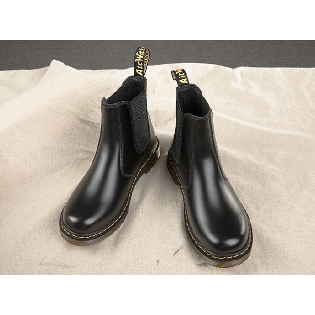 販売業者 Dr.Martens 箱付未使用 2976 チェルシーブーツ サイドゴア