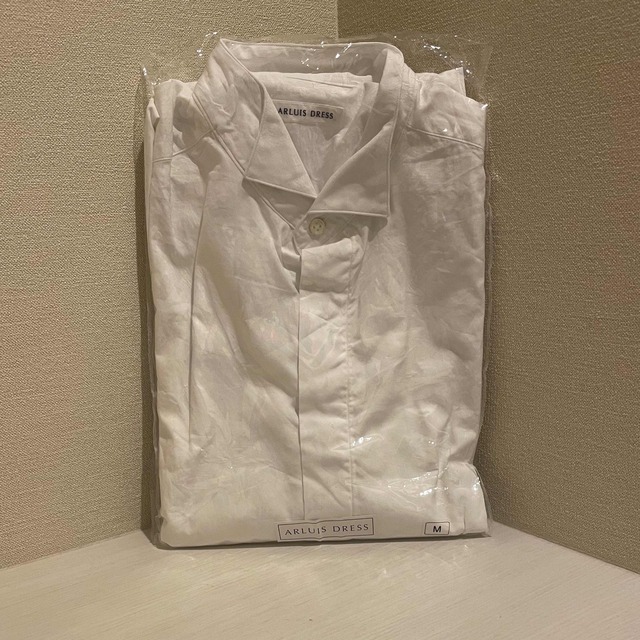 ウィングカラーシャツ　M メンズのトップス(シャツ)の商品写真