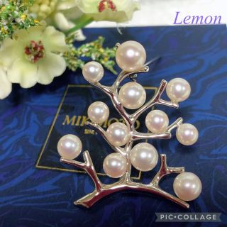 ミキモトブローチ✨ ロングセラーの現行品⭐️ラグジュアリーな