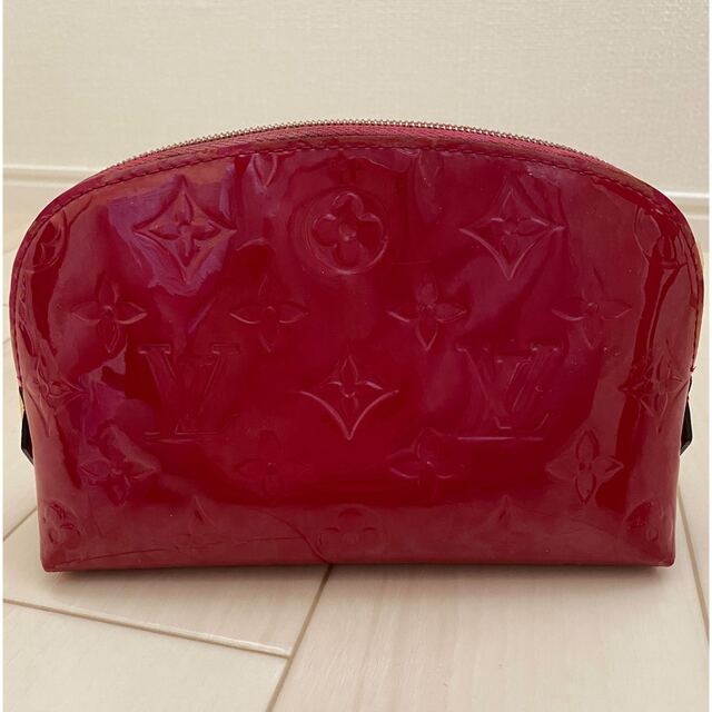 LOUIS VUITTON ポーチ