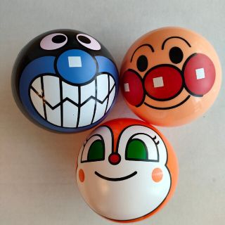 アンパンマン　ボール３個セット　美品(ボール)