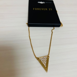 フォーエバートゥエンティーワン(FOREVER 21)の新品　タグ付き　ネックレス　ゴールド　シルバー　三角　可愛い　雑貨(ネックレス)